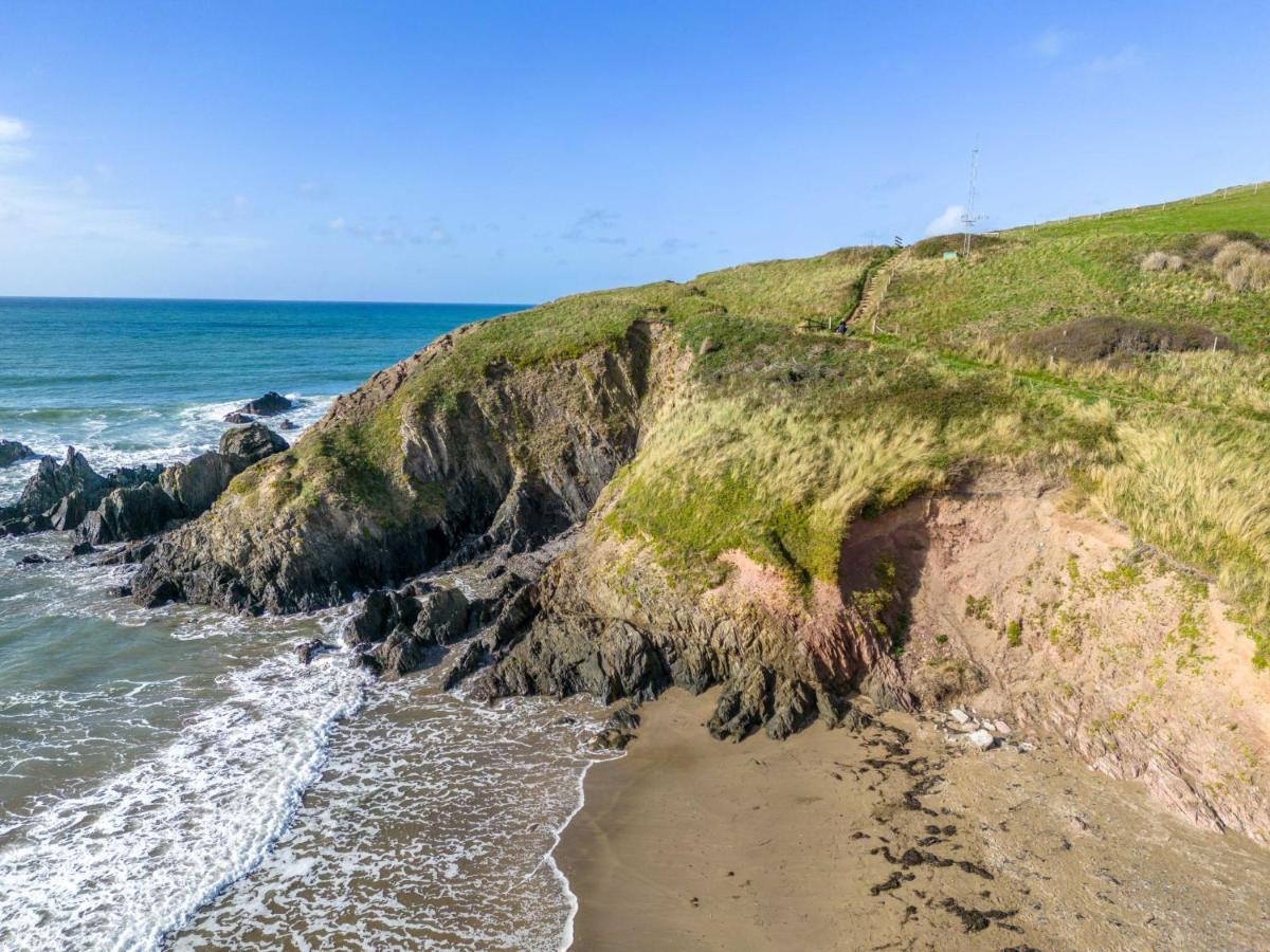 1 Beachdown Bigbury Buitenkant foto